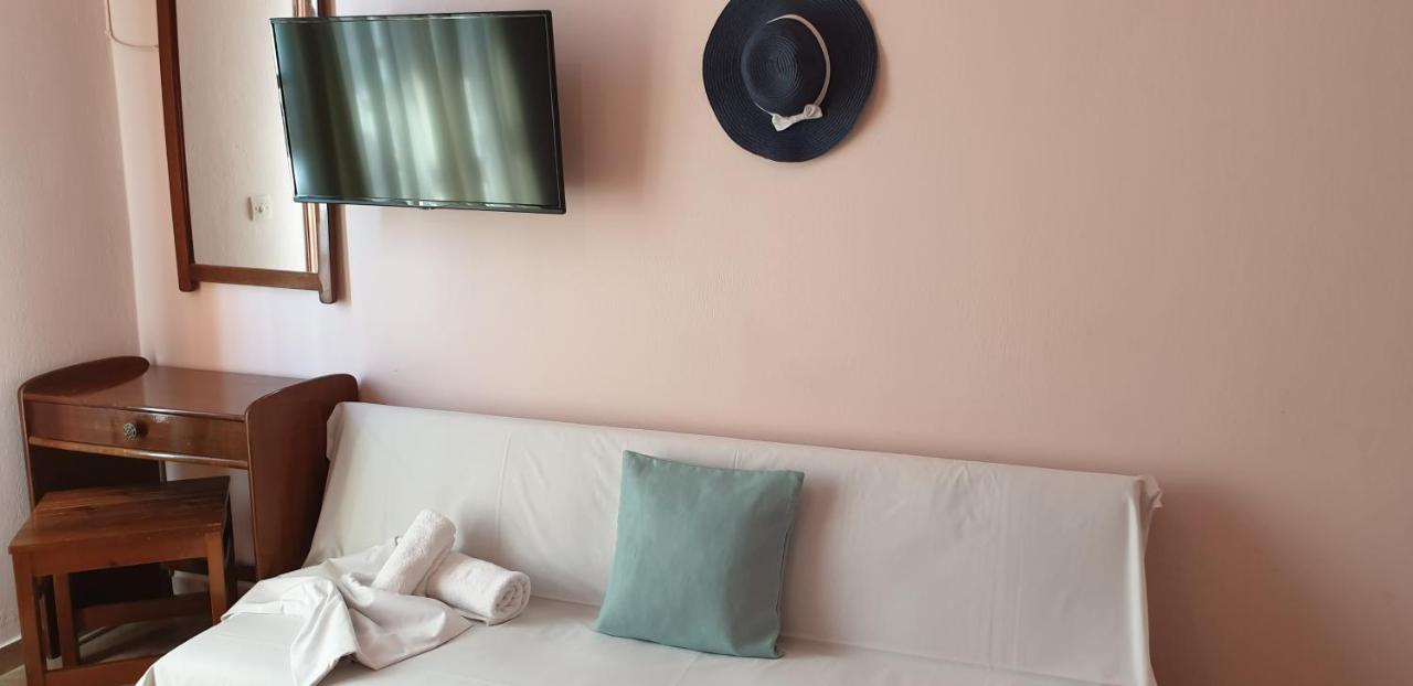 Ilios Apartments Порос Экстерьер фото