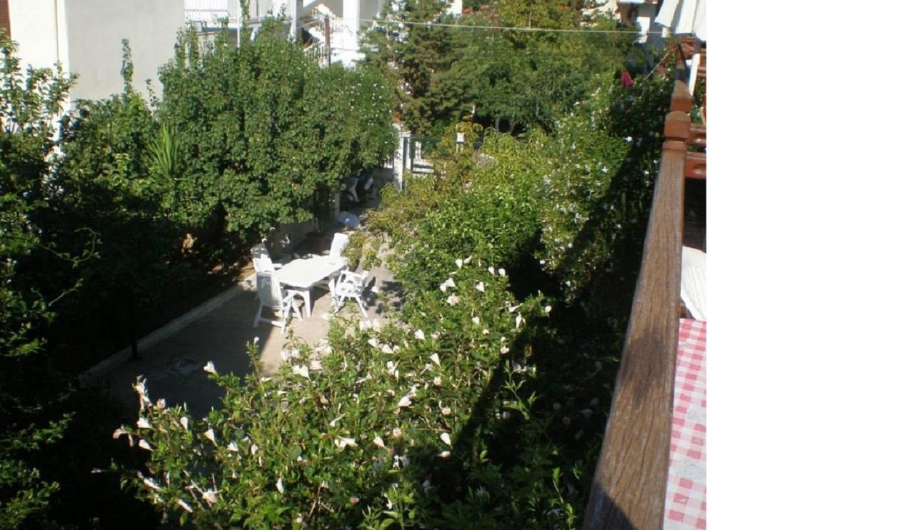 Ilios Apartments Порос Экстерьер фото